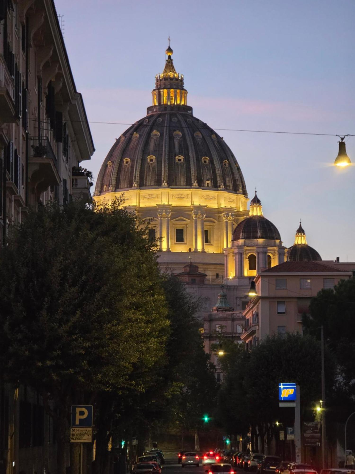 Vatican View Rooms — Photos 1